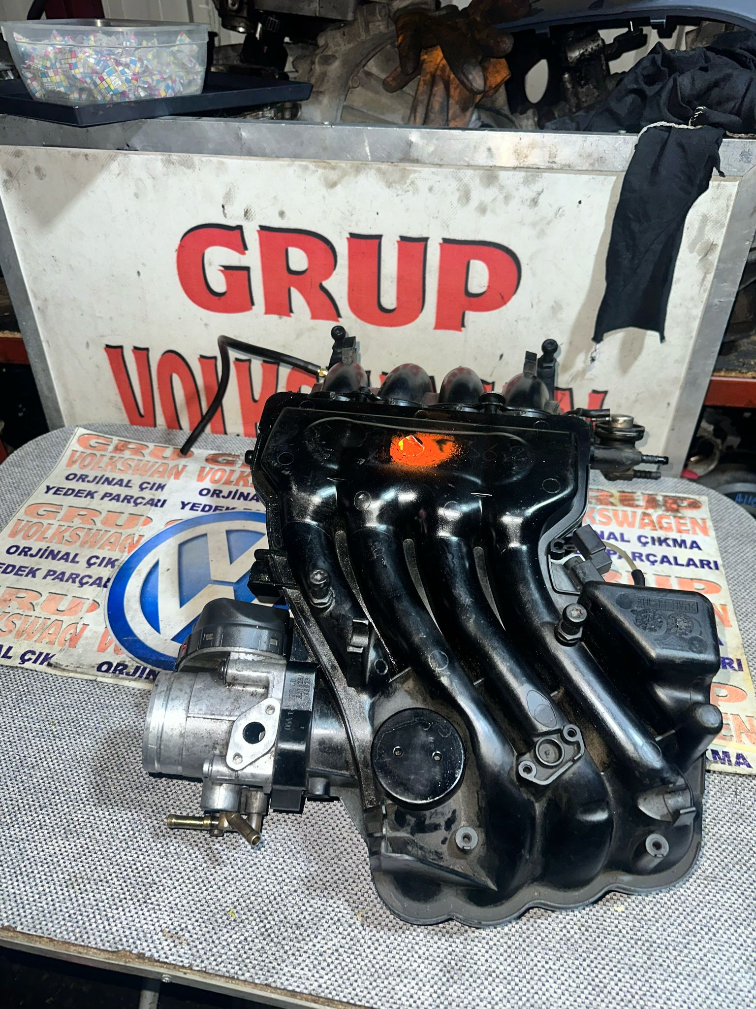 1.6 bfq motor emme manifoldu çıkma orijinal