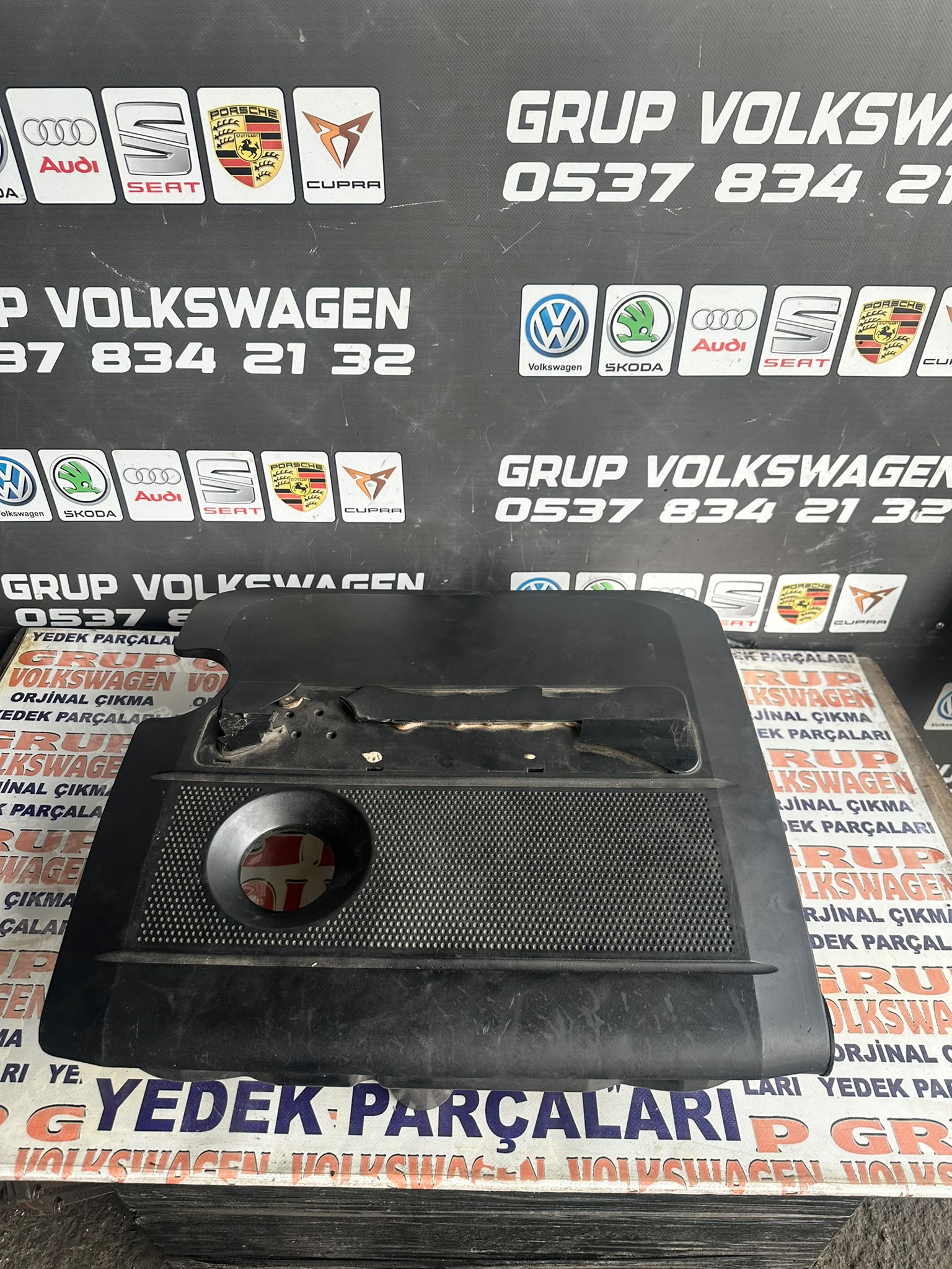 BORA 1.6 BCB MOTOR HAVAFİLİTRE KUTUSU 036129607QM CIKMA ORJİNAL
