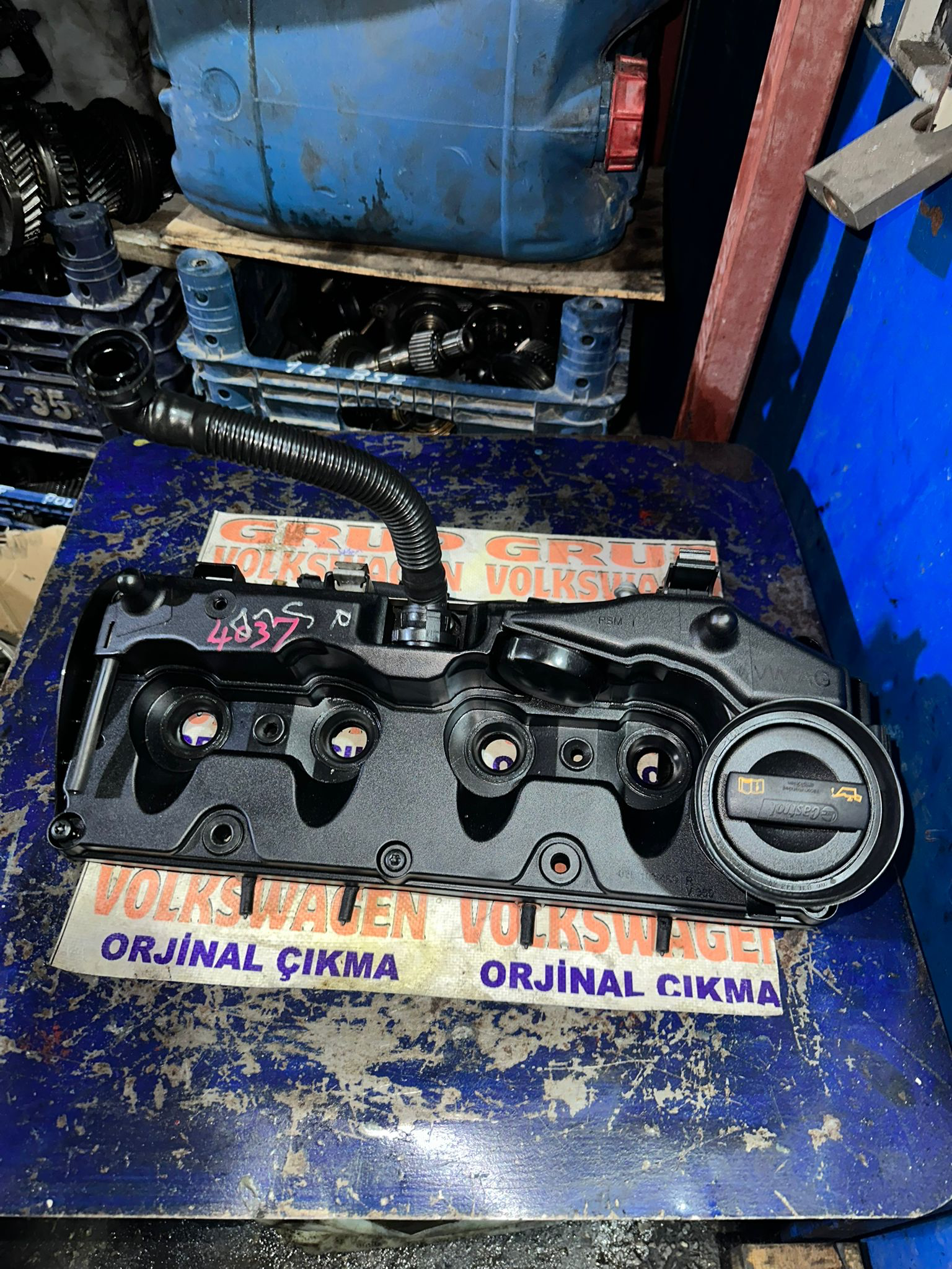 Passat 1.6 TDI cay motor Kirbirötör kapağı çıkma orijinal