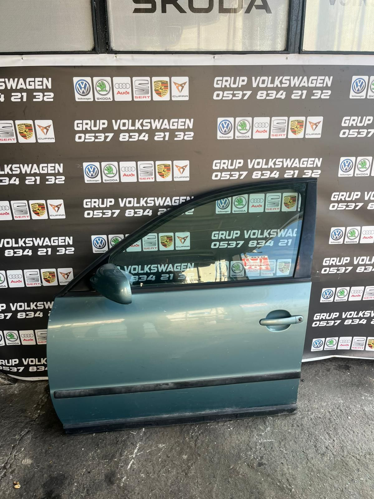 Passat b5 sol ön kapı orijinal