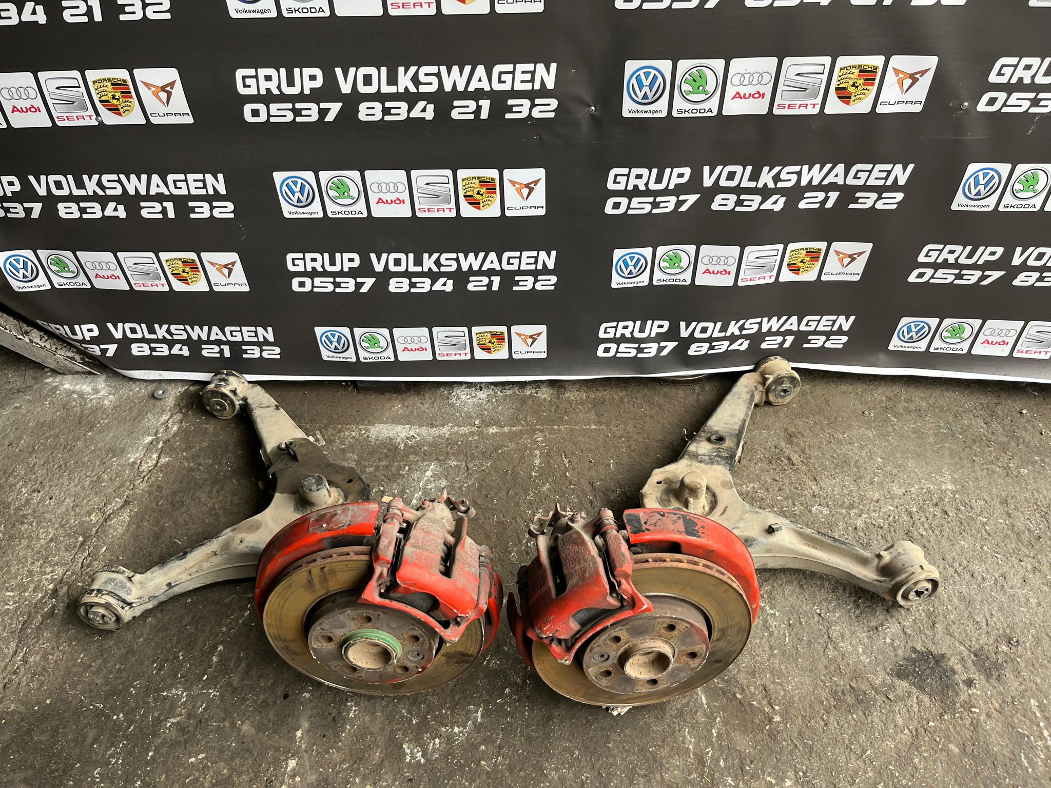 Transporter sağ sol arka taşıyıcı orijinal