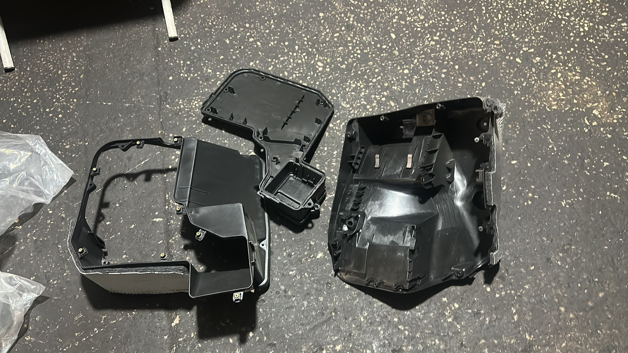 Transporter sgorta kutusu 3 parça sıfır