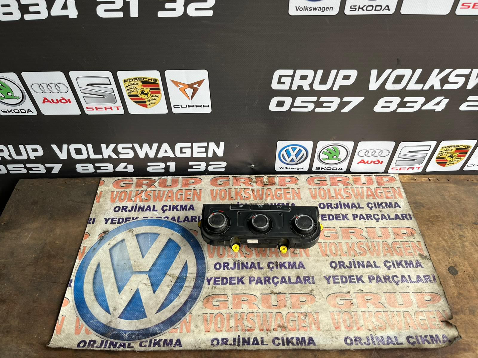 Transporter t7 kaleför panosu çıkma orijinal