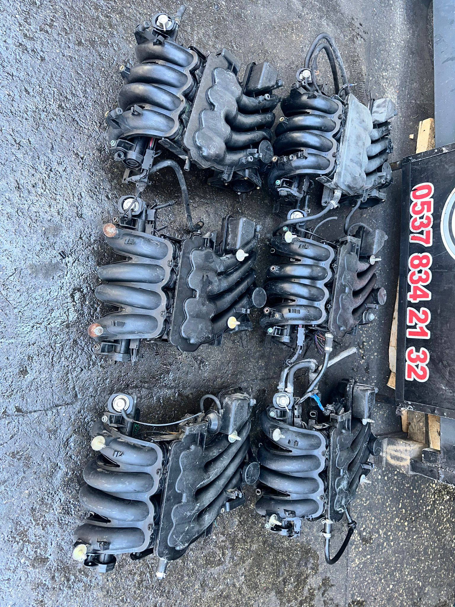 Volkswagen golf4 1.6 BfQ motor emme manifolt çıkma orijinal