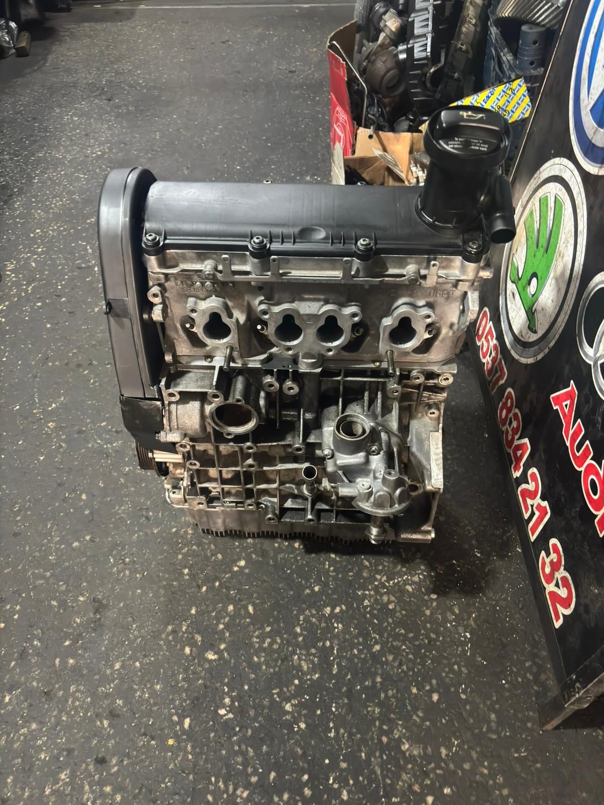 Volkswagen Jetta 1.6 Bse motor çıkma orijinal