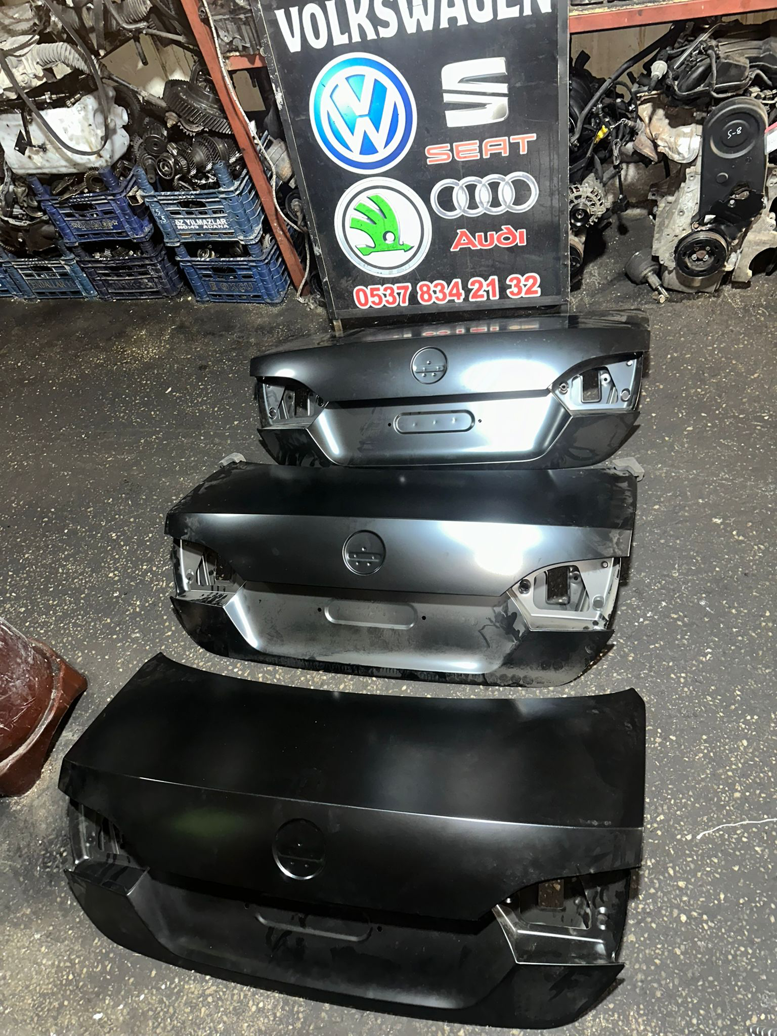 Volkswagen Jetta bagaj kapağı sıfır