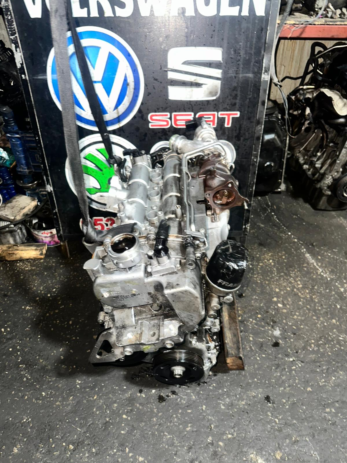 Volkswagen Passat 1.4 Tsı Cax motor çıkma orijinal