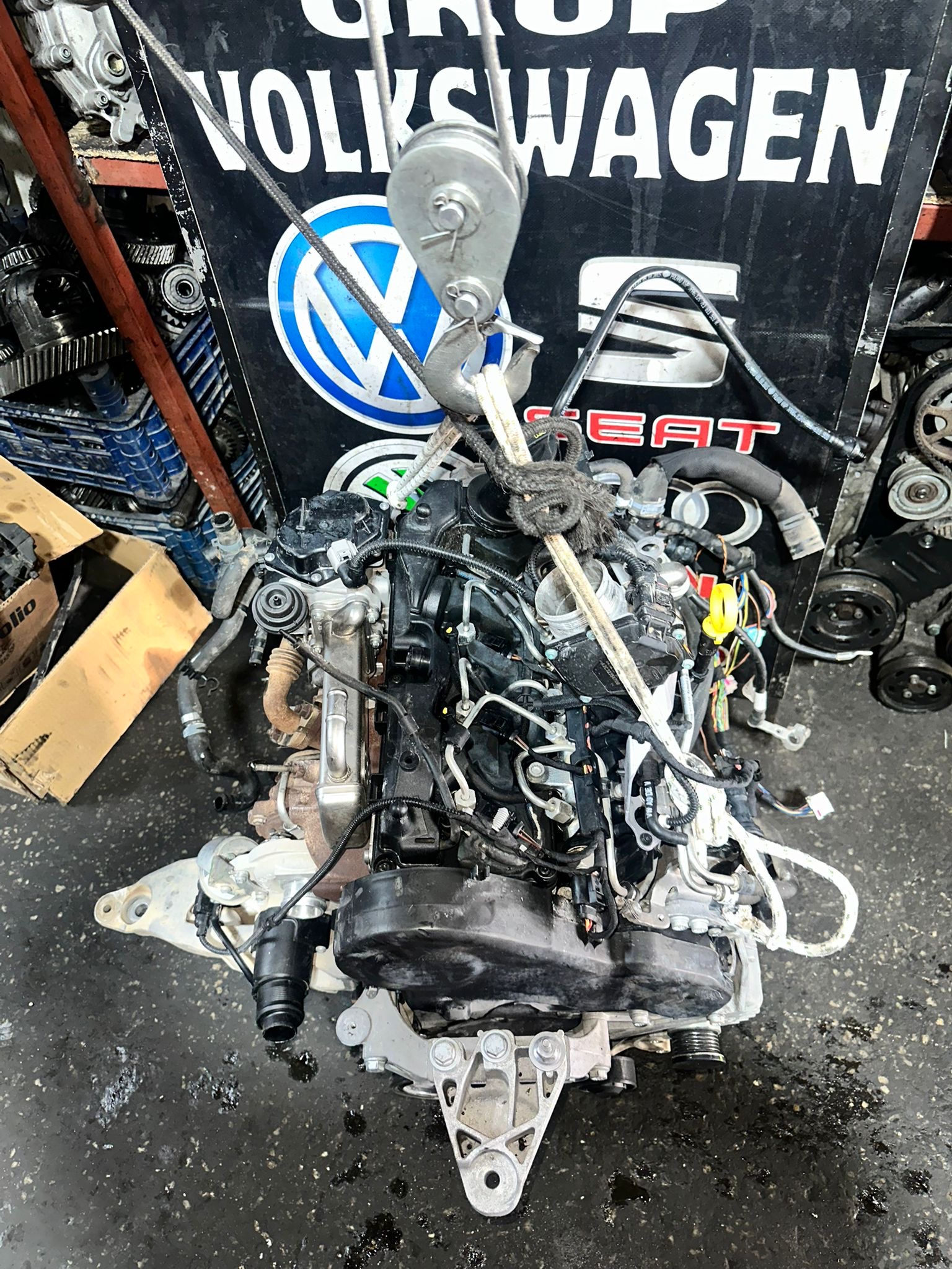 Volkswagen transporter 2.0 CAA motor komple çıkma orijinal