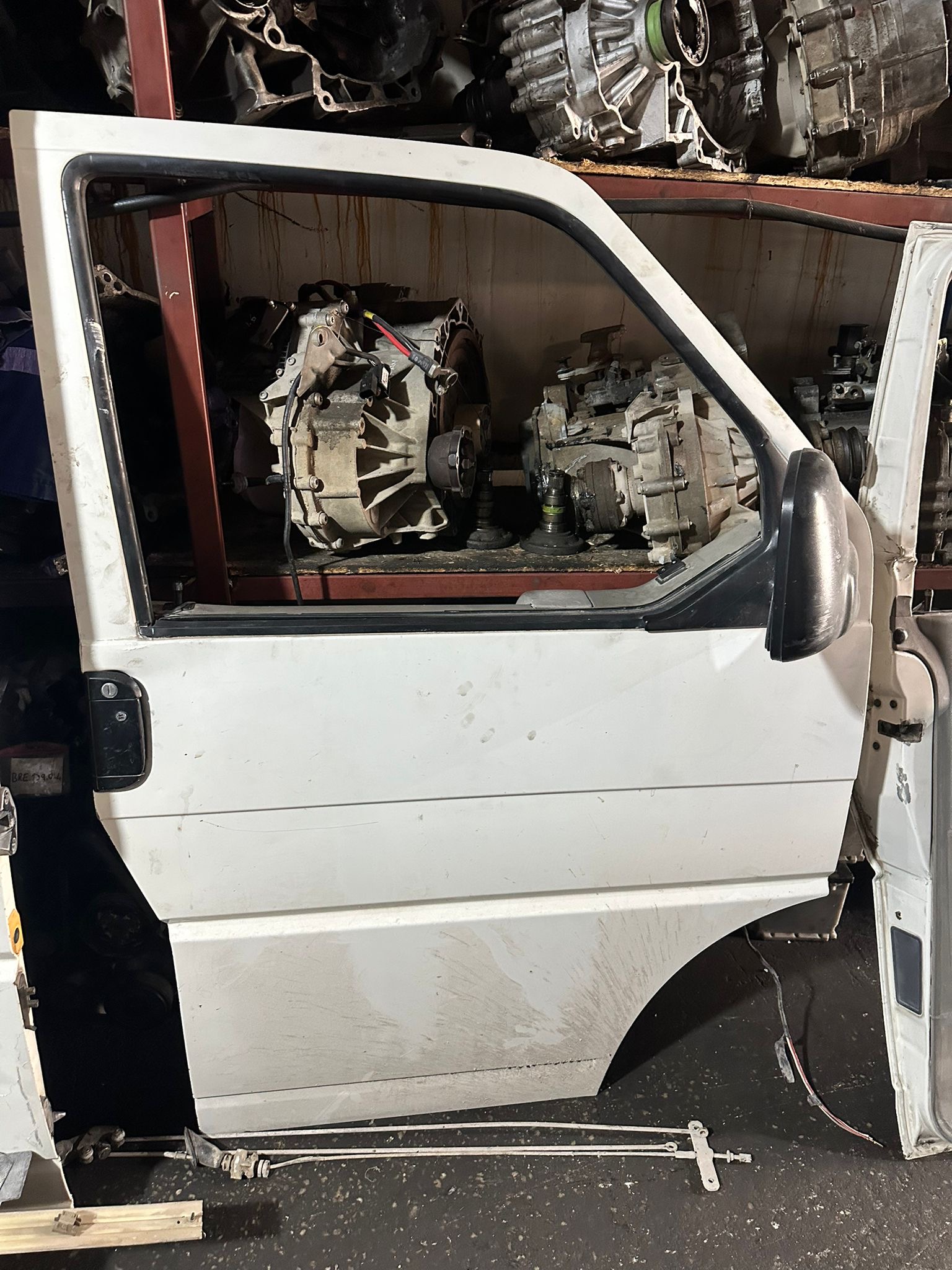 Volkswagen transporter t4 sağ ön kapı çıkma hatasız orijinal